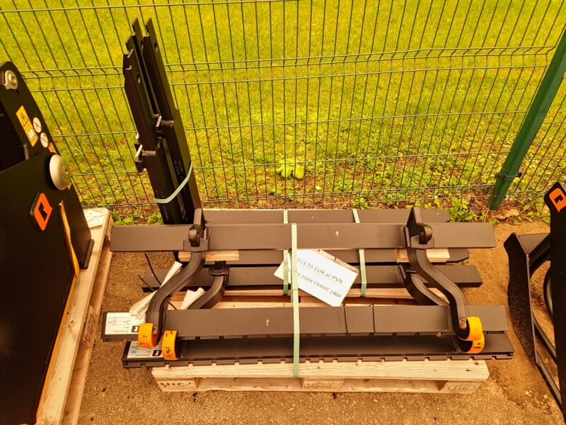 Palešu dakšas Quicke M1400